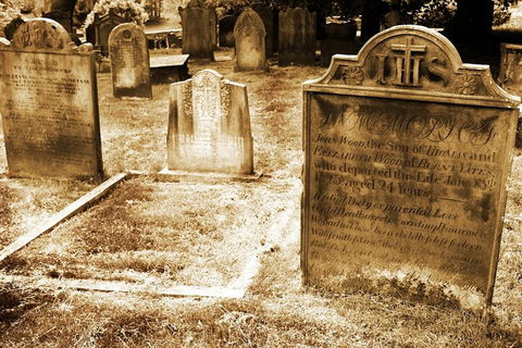Southport Cemetery Paranormal Activity Tour QUEENSLAND - Lightning Ridge Tourism 0
