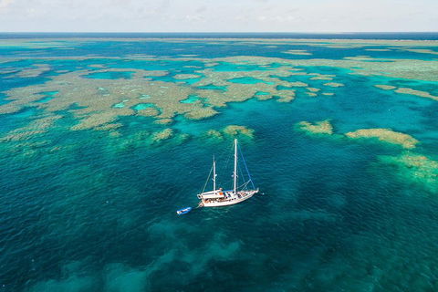 3 Day Whitsundays Sailing And Diving Adventure: Kiana - Lightning Ridge Tourism 1