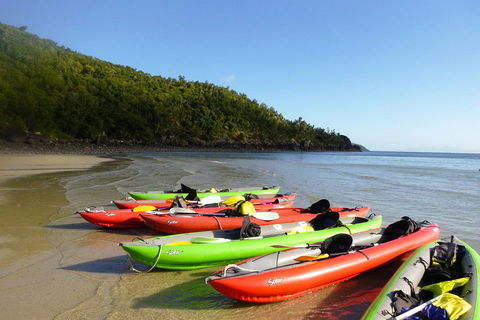 2-Day Whitsundays Sailing Adventure: Summertime - Lightning Ridge Tourism 0