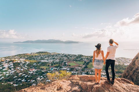 Magnetic Island Round-Trip Ferry From Townsville - Lightning Ridge Tourism 5