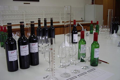 Penfolds Barossa Valley: Make Your Own Wine - Lightning Ridge Tourism 0