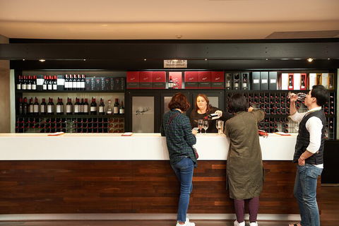 Penfolds Barossa Valley: Make Your Own Wine - Lightning Ridge Tourism 1