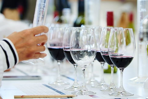 Penfolds Barossa Valley: Make Your Own Wine - Lightning Ridge Tourism 3