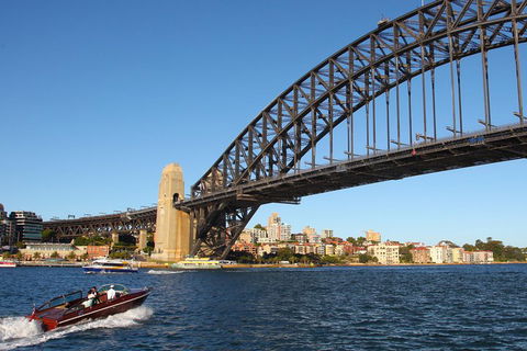 Private Icons And Highlights Cruise Of Sydney Harbour - Lightning Ridge Tourism 1