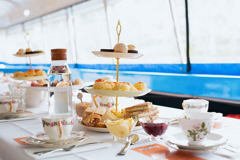 High Tea Cruise On Popeye - Lightning Ridge Tourism 2