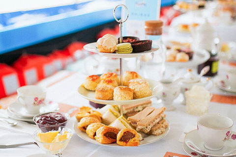 High Tea Cruise On Popeye - Lightning Ridge Tourism 4