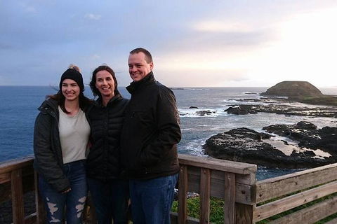 Phillip Island Medium Size Group Tour - Lightning Ridge Tourism 0