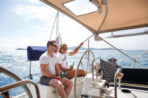 1-Night Whitsundays Private Charter Aboard Cruising Yacht Milady - Lightning Ridge Tourism 3
