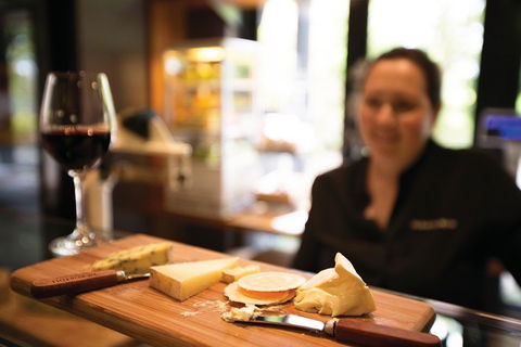 Small Group 6 Guests: Ultimate Yarra Valley Food And Wine - Mercedes Van - Lightning Ridge Tourism 3