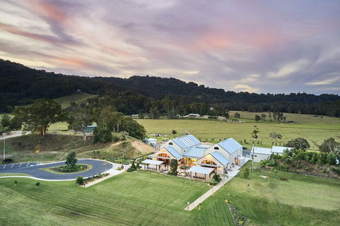 The Tweed Distiller - Lightning Ridge Tourism 4