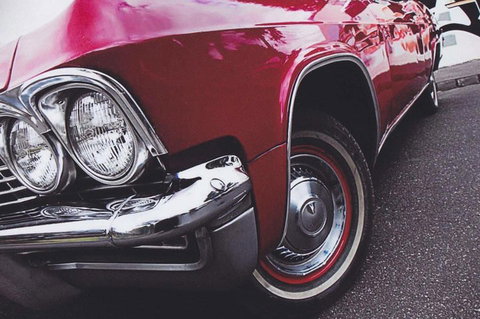 CHEVY CONVERTIBLE Package For 2 People- Wine Lunch Cheese & Chocolate From Melb. - Lightning Ridge Tourism 2