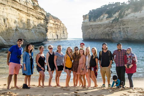 Adelaide To Melbourne 3-Day Trip Through Grampians And Great Ocean Road - Lightning Ridge Tourism 3