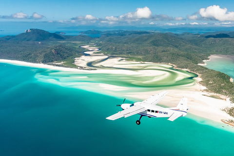 Scenic Flight - Great Barrier Reef, Heart Reef, Whitehaven Beach & Hill Inlet! - Lightning Ridge Tourism 5