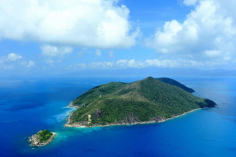 The Whitsunday Express Scenic Flight - 25 Minutes - Lightning Ridge Tourism 3
