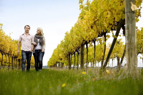 Overnight Daylesford And Macedon Ranges Gourmet Food Trail Tour From Melbourne - Lightning Ridge Tourism 2