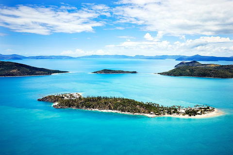 Whitehaven Beach And Daydream Island Cruise - Lightning Ridge Tourism 5