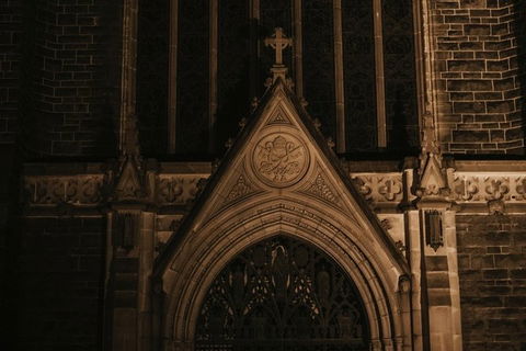 Melbourne After Dark 2-hour Walking Tour - Lightning Ridge Tourism 1