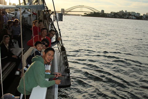 Sydney Harbour Tall Ship Twilight Dinner Cruise - Lightning Ridge Tourism 5