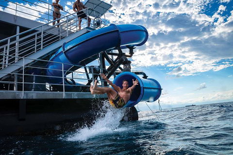 Outer Reef Pontoon Experience From Cairns - Lightning Ridge Tourism 3